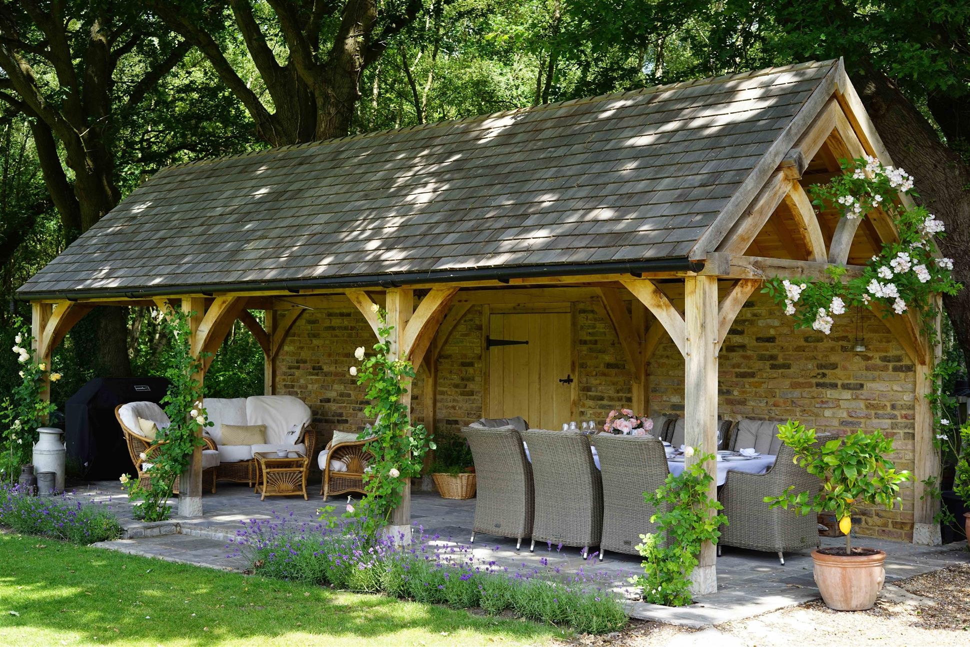 Oak Frame Gazebo Design and Build